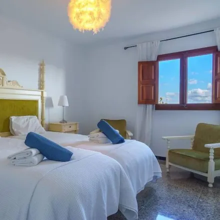 Rent this 4 bed house on Biniamar in Carrer de Biniamar, 07008 Palma