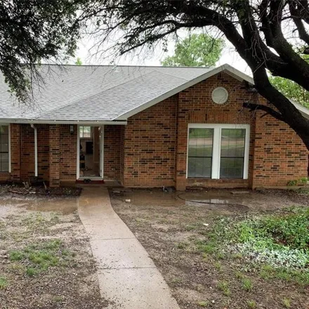 Rent this 3 bed house on 4392 Fryer Street in The Colony, TX 75056