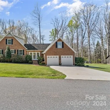 Buy this 3 bed house on 2909 Quail Drive in Catawba County, NC 28658