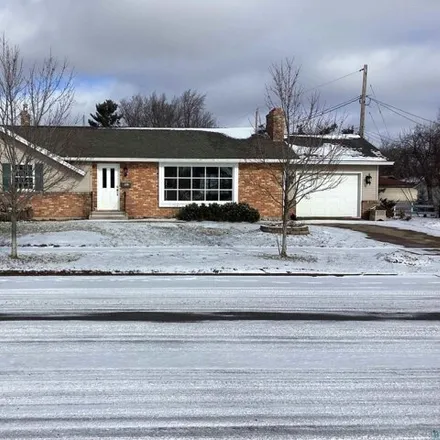 Buy this 3 bed house on 1305 18th Street in Ruby Junction, Hibbing