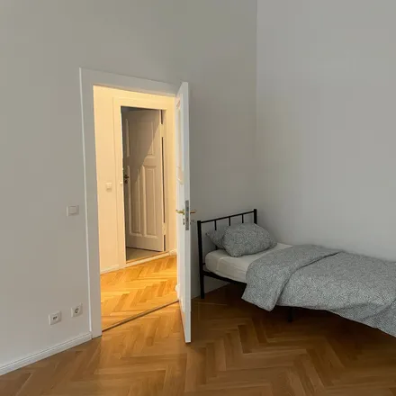 Image 4 - Essener Straße 12, 10555 Berlin, Germany - Apartment for rent