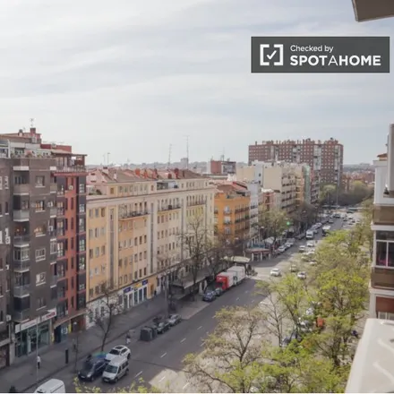 Image 12 - Calle de Tarragona, 32, 28045 Madrid, Spain - Apartment for rent