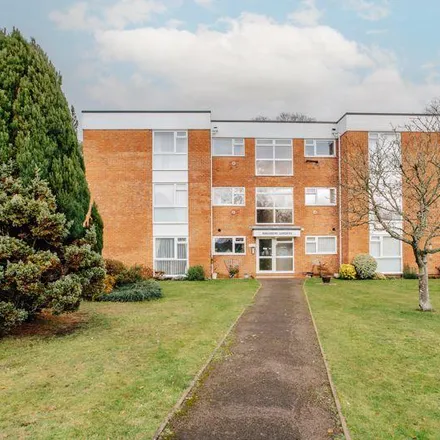 Rent this 2 bed apartment on Haslemere Avenue in Highcliffe-on-Sea, BH23 5BQ