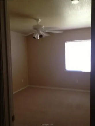 Image 2 - 921 Whitewing Ln, College Station, Texas, 77845 - House for rent