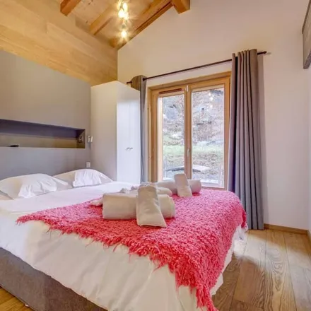 Image 5 - Morzine, 20 Place de la Poste, 74110 Morzine, France - House for rent