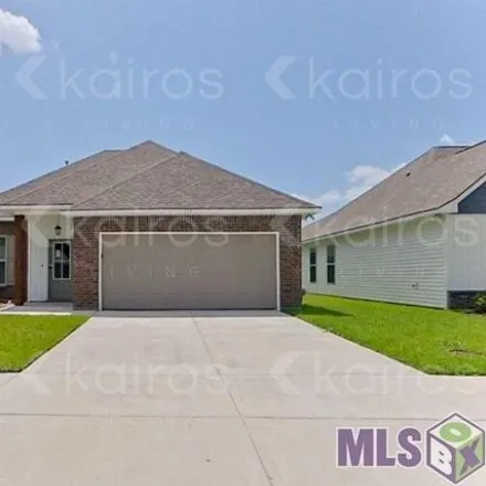 Rent this 3 bed house on 113 Teddy Ln in Lafayette, Louisiana