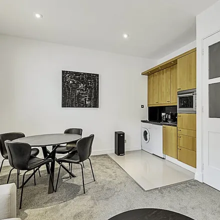 Image 6 - London, W1T 4SL, United Kingdom - Apartment for rent