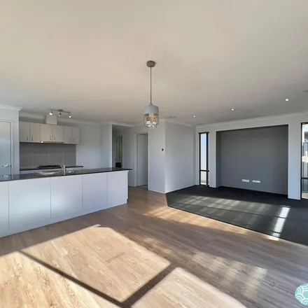 Image 3 - Benger Way, Baldivis WA 6171, Australia - Apartment for rent