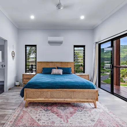 Image 2 - Armada Crescent, Jubilee Pocket QLD, Australia - Apartment for rent