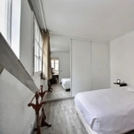 Image 2 - 251 Rue Saint-Denis, 75002 Paris, France - Apartment for rent