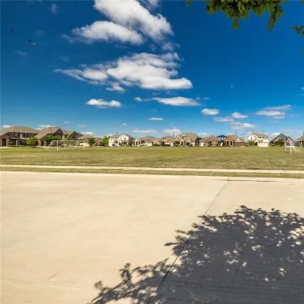 Image 4 - 2832 Green Circle Drive, Mansfield, TX 76063, USA - House for sale