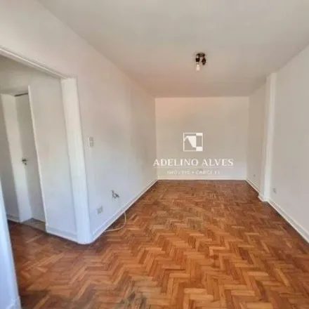 Rent this studio apartment on Rua Japurá in Vila Buarque, São Paulo - SP