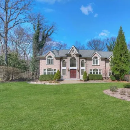 Buy this 7 bed house on 837 Olentangy Road in Franklin Lakes, NJ 07417