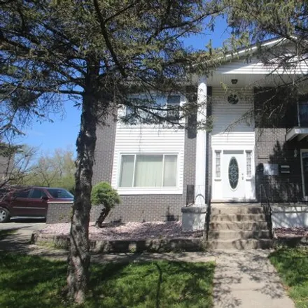 Rent this 1 bed house on 5595 West Calumet Sag Road in Alsip, IL 60803