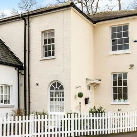 Buy this 3 bed house on The Royal Oak in 19 Station Road, Sunningdale