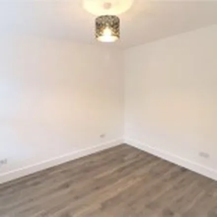 Image 1 - 25 Market Street, Watford, WD18 0PX, United Kingdom - Apartment for rent