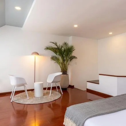 Rent this studio apartment on Cl. 96 #9-3 25 Bogotá Colombia