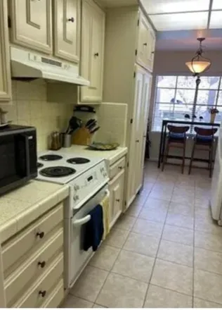 Image 3 - 5225 Cribari Dale, San Jose, CA 95135, USA - Apartment for rent