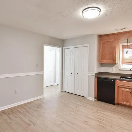 Image 5 - 112 Pratt Street, Belmont, NC 28012, USA - Apartment for rent
