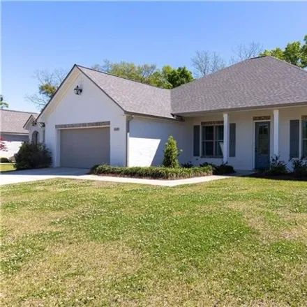 Buy this 4 bed house on 10157 Jeff Hamilton Road in Mobile County, AL 36695