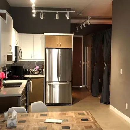 Image 5 - Network Lofts, 2 Fieldway Road, Toronto, ON M8Z 0B9, Canada - Apartment for rent