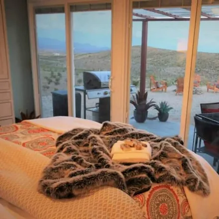 Rent this 1 bed house on Terlingua