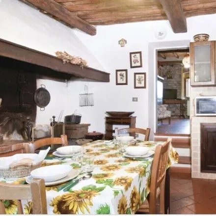 Rent this 4 bed house on 50064 Incisa in Val d'Arno FI