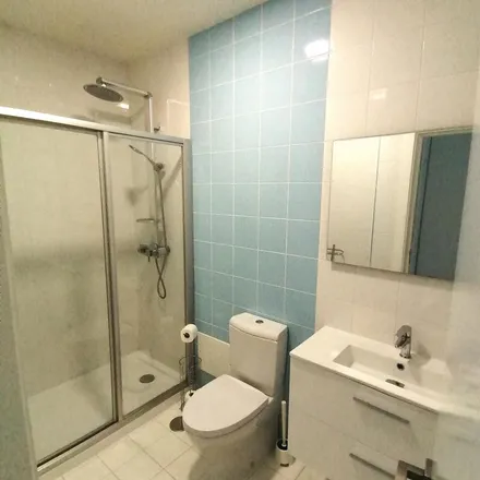 Rent this 1 bed apartment on Avenida João das Regras 30 in 3040-256 Coimbra, Portugal