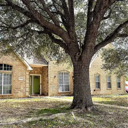 Rent this 3 bed house on 2189 Turtlecreek in Denison, TX 75020