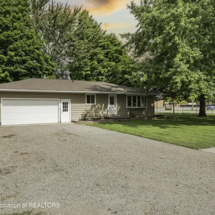 Buy this 2 bed house on 4502 Wilcox Road in Holt, MI 48842