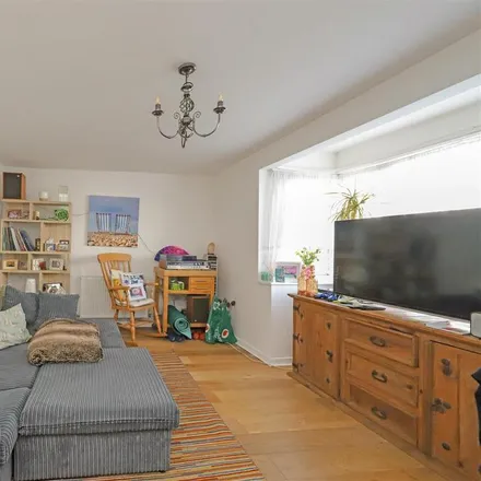 Image 8 - Osborne Villas, Hove, BN3 2RF, United Kingdom - Apartment for rent