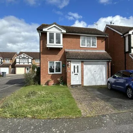 Buy this 3 bed house on Berry Close in East Suffolk, IP3 8SP
