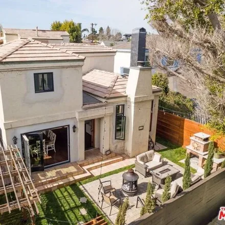 Rent this 5 bed house on 3095 Carter Avenue in Los Angeles, CA 90292