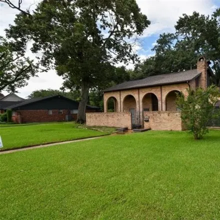 Image 2 - 18605 Point Lookout Drive, Nassau Bay, Harris County, TX 77058, USA - House for rent