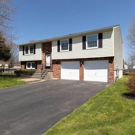 Buy this 3 bed house on 8088 Crockett Drive in Cicero, NY 13039