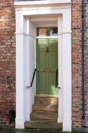 Image 3 - St. Andrewgate, York, North Yorkshire, Yo1 - Townhouse for sale