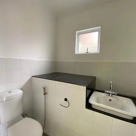 Rent this 1 bed apartment on unnamed road in Winterstrand, East London