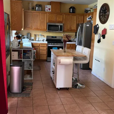 Image 6 - 179 Mayport Drive, Pittsburg, CA 94565, USA - Room for rent