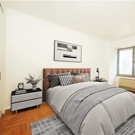 Image 5 - Central Park Place, West 57th Street, New York, NY 10019, USA - Condo for sale