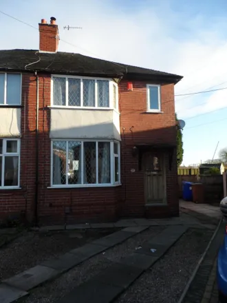 Rent this 3 bed duplex on Walley Drive in Tunstall, ST6 5LB