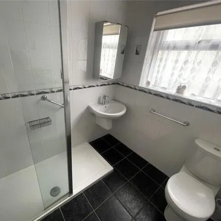 Image 7 - unnamed road, Southend-on-Sea, SS9 5HD, United Kingdom - House for sale