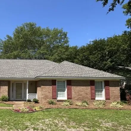 Buy this 3 bed house on 330 Mockingbird Lane in Madison, MS 39110