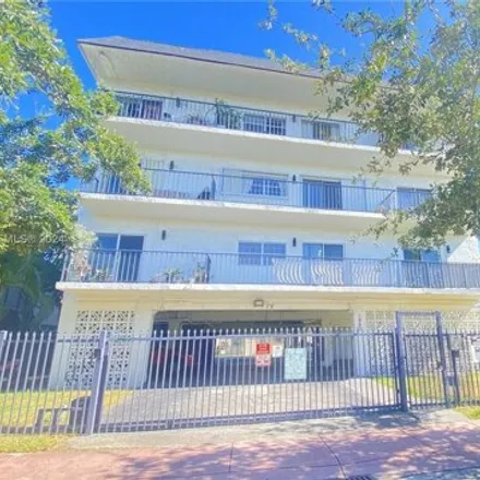 Rent this 1 bed condo on 1960 Marseille Drive in Isle of Normandy, Miami Beach