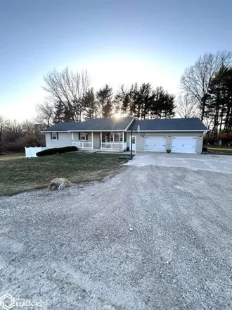 Buy this 5 bed house on 22293 Parkview Drive in Bloomfield, IA 52537