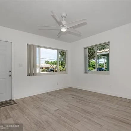 Image 4 - 2156 Northeast 44th Street, Lighthouse Point, FL 33064, USA - House for sale