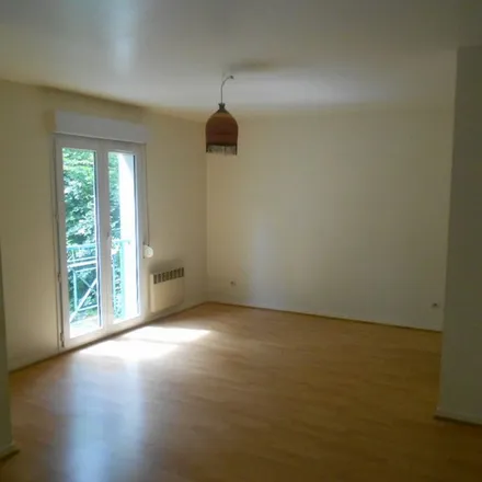 Rent this 1 bed apartment on 39 Rue du Caporal André Joubert in 77190 Dammarie-les-Lys, France