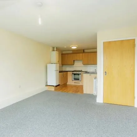 Image 4 - Tan Court, Wick Road, Bristol, BS4 4HP, United Kingdom - Apartment for sale