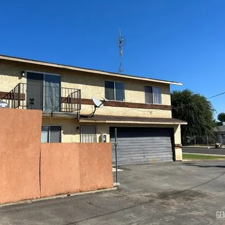 Image 1 - 175 Oildale Drive, Kern County, CA 93308, USA - House for sale