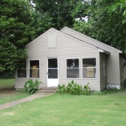 Buy this 2 bed house on 263 White Avenue in Arbyrd, Dunklin County