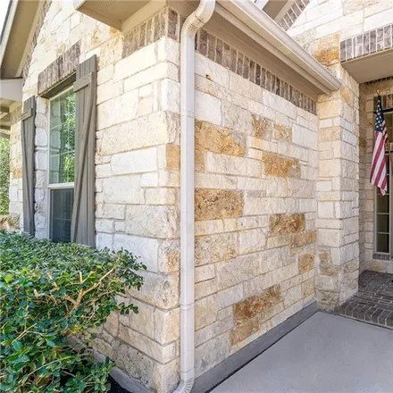 Image 5 - 1910 South Holly Street, Georgetown, TX 78626, USA - House for sale